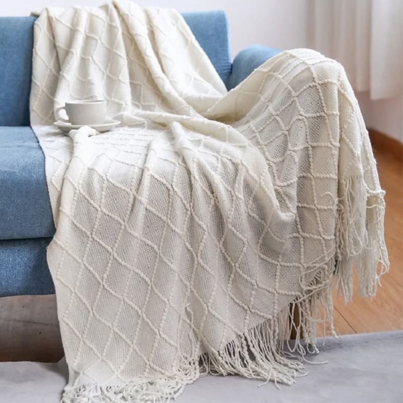 Plaid Blanc Cassé Élégant : Douceur et Raffinement pour un Intérieur Chaleureux