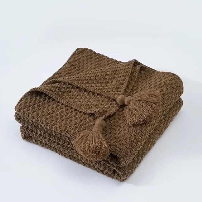 Plaid à Maille Torsadée Marron : Élégance et Douceur Absolue